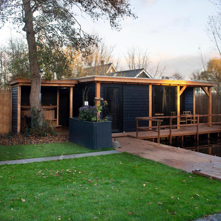 Casa Aan De Plas, B&B Met Sauna En Hottub Of Jacuzzi Nieuwkoop エクステリア 写真