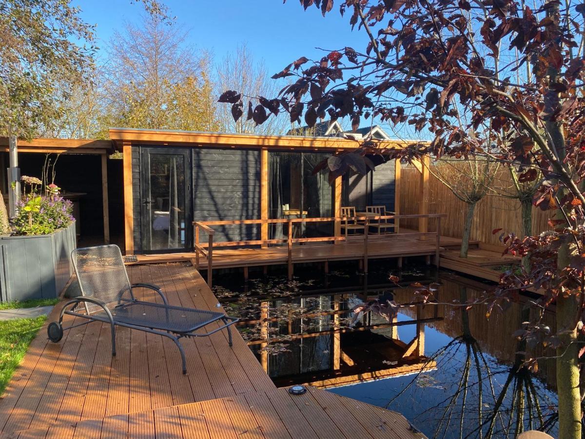 Casa Aan De Plas, B&B Met Sauna En Hottub Of Jacuzzi Nieuwkoop エクステリア 写真