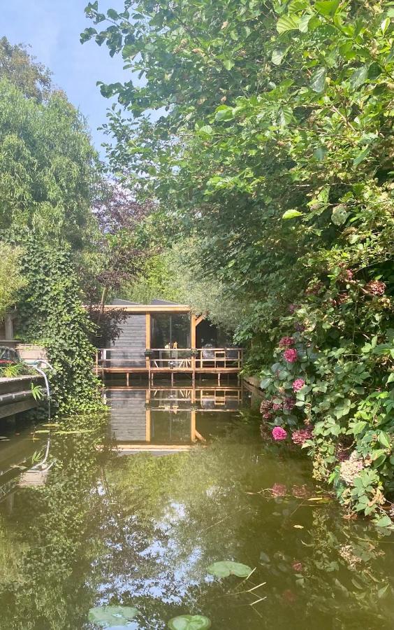 Casa Aan De Plas, B&B Met Sauna En Hottub Of Jacuzzi Nieuwkoop エクステリア 写真