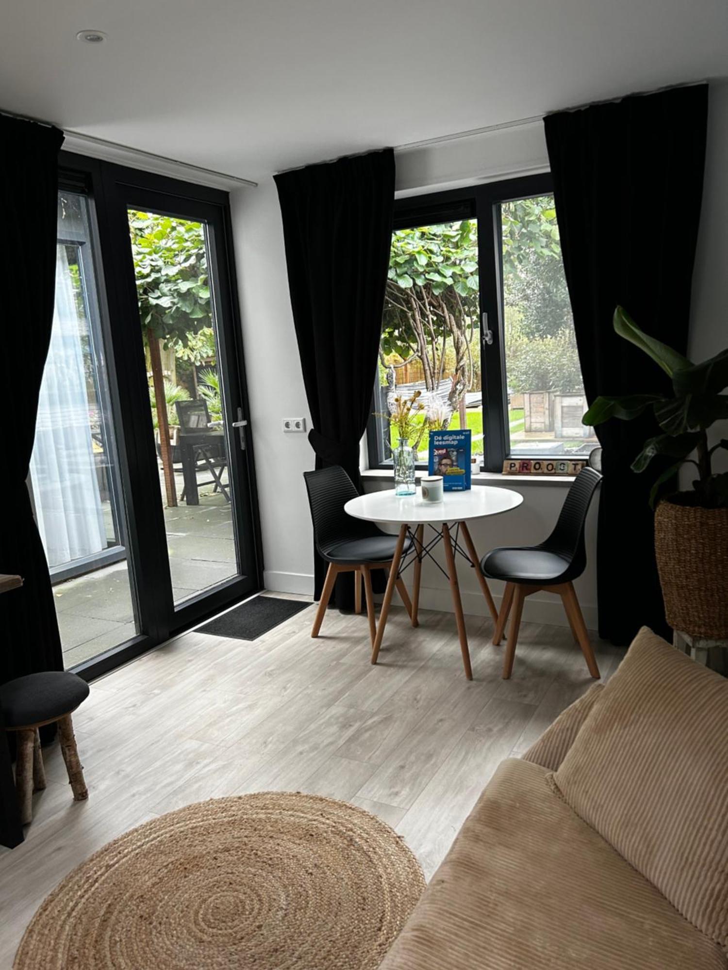 Casa Aan De Plas, B&B Met Sauna En Hottub Of Jacuzzi Nieuwkoop エクステリア 写真