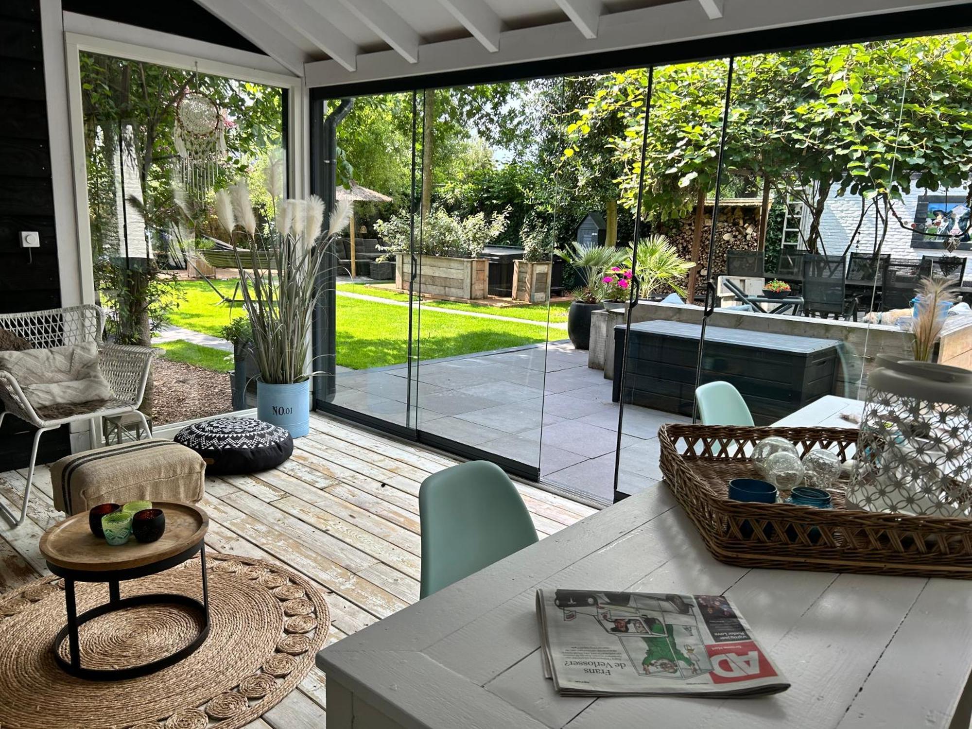 Casa Aan De Plas, B&B Met Sauna En Hottub Of Jacuzzi Nieuwkoop エクステリア 写真