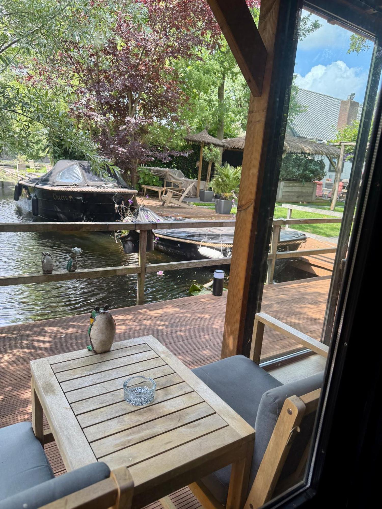 Casa Aan De Plas, B&B Met Sauna En Hottub Of Jacuzzi Nieuwkoop エクステリア 写真