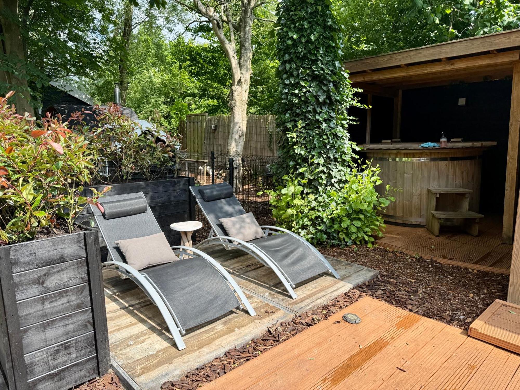 Casa Aan De Plas, B&B Met Sauna En Hottub Of Jacuzzi Nieuwkoop エクステリア 写真